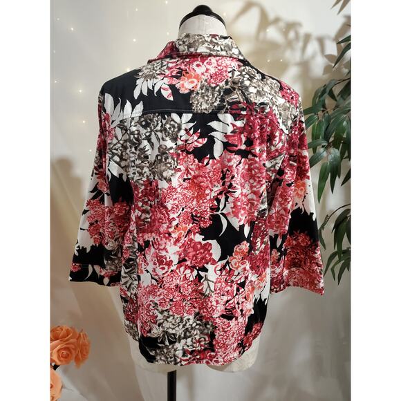 Chicos Womens Floral 3/4 Sleeve Zip Jacket Size 2 US L 12 Lightweight Pockets - Picture 3 of 11